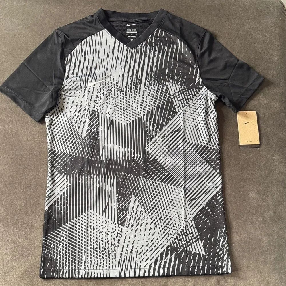 Nike Men’s Precision VI Short Sleeve Shirt Black Gray Slim Fit LARGE Dri-Fit NWT